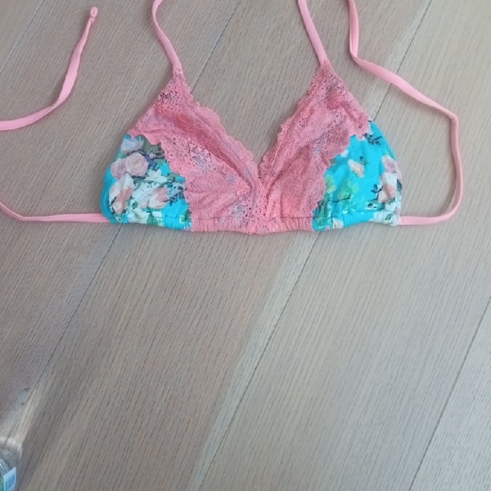 Beach Bunny Aqua and Coral Floral Bikini - Picture 8 of 10
